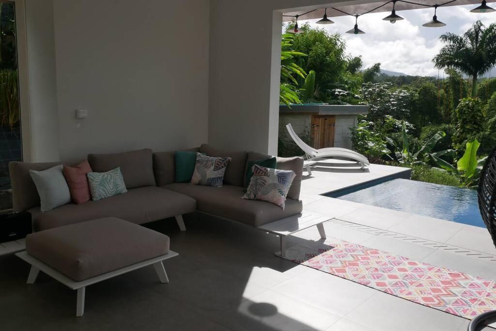 Villa Kumquat Avec Piscine Et Vue Sur Les Montagnes Petit-Bourg Kültér fotó