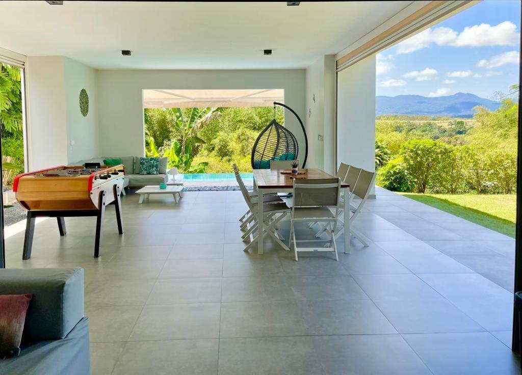 Villa Kumquat Avec Piscine Et Vue Sur Les Montagnes Petit-Bourg Kültér fotó